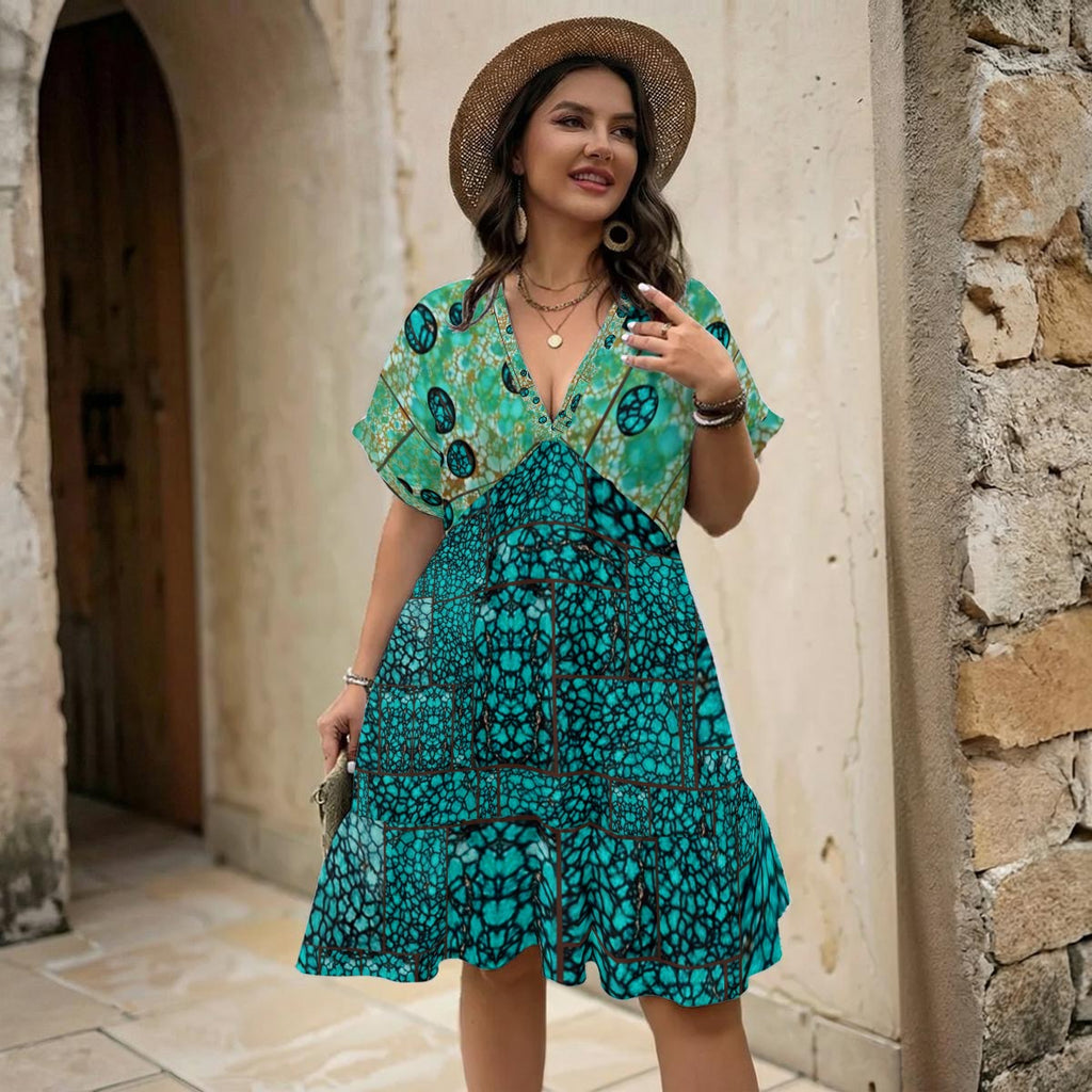 All-Over Print Women’s Floral V-Neck Short Sleeve Dress